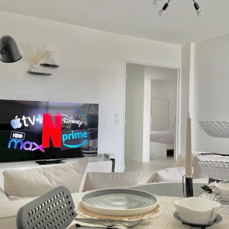 Chic Et Cosy Appartement Epure - T3 Courcouronnes Exterior foto