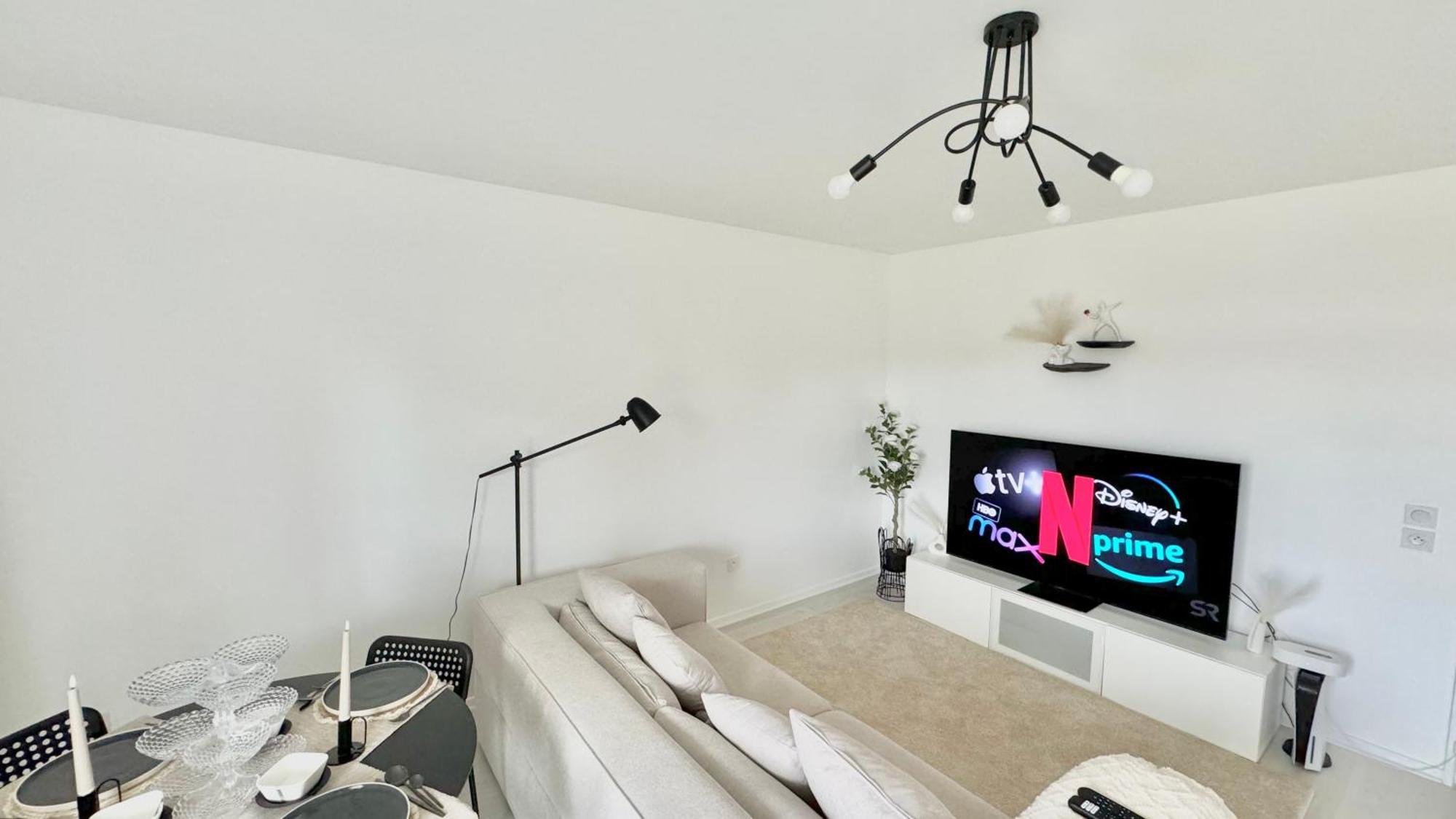Chic Et Cosy Appartement Epure - T3 Courcouronnes Exterior foto